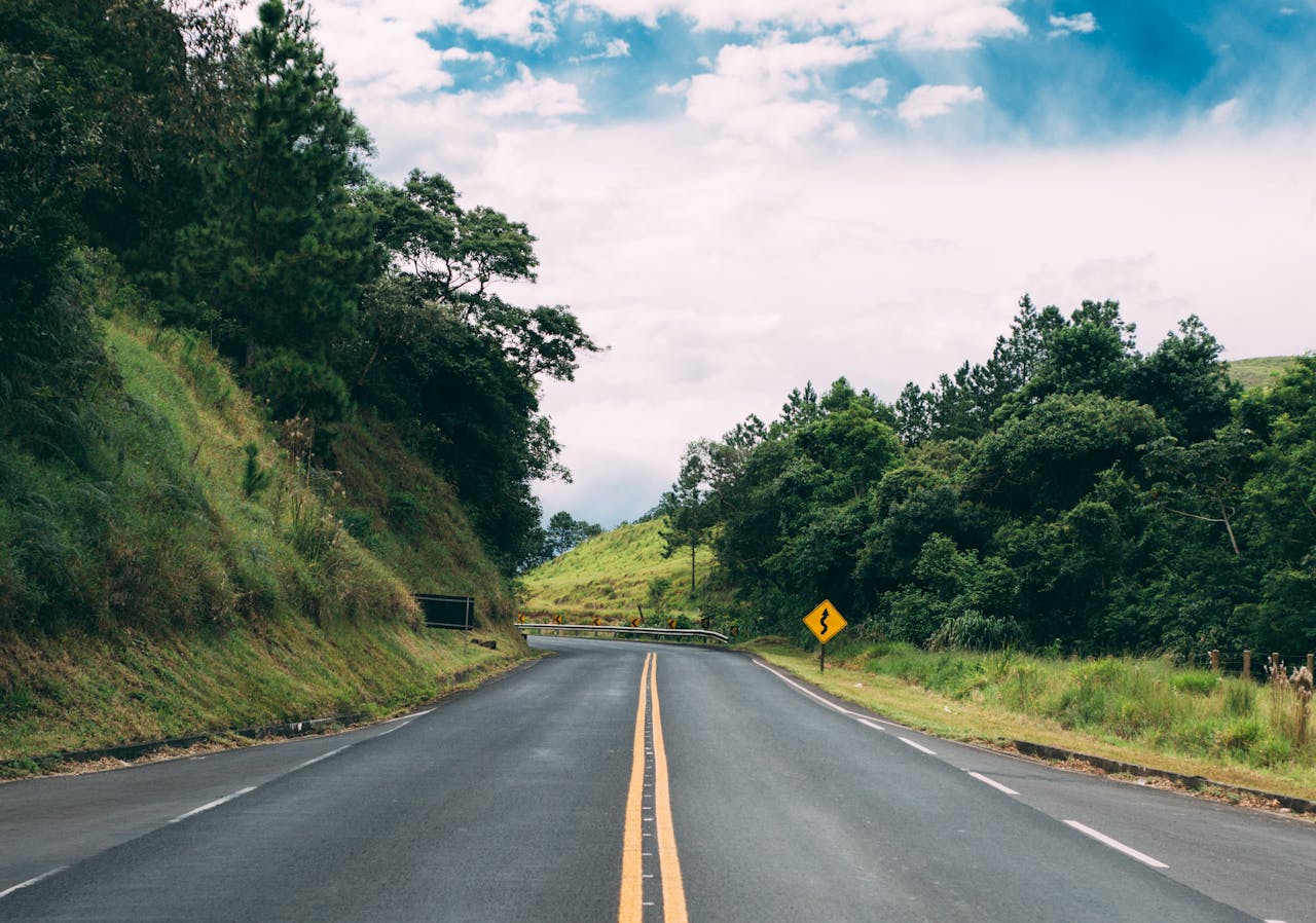 How Often Should You Refresh Your Content Plan? (and When to Pivot Mid-Quarter)