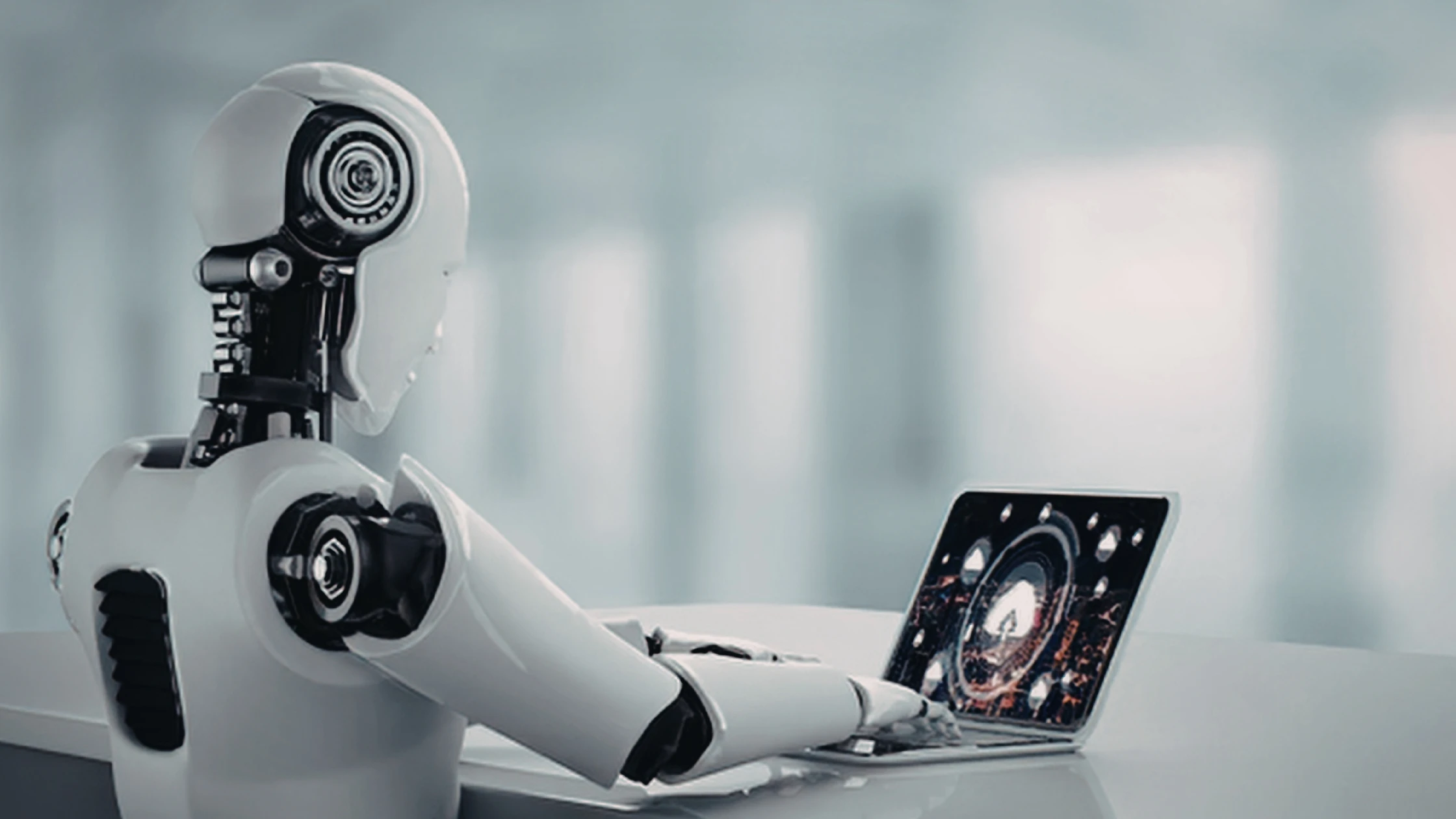 How to Use AI for Your Social Media Without Sounding Like a Robot